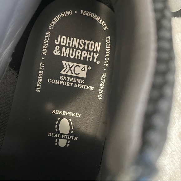 JOHNSTON & MURPHY • Men’s Boot • Waterproof - Picture 10 of 12